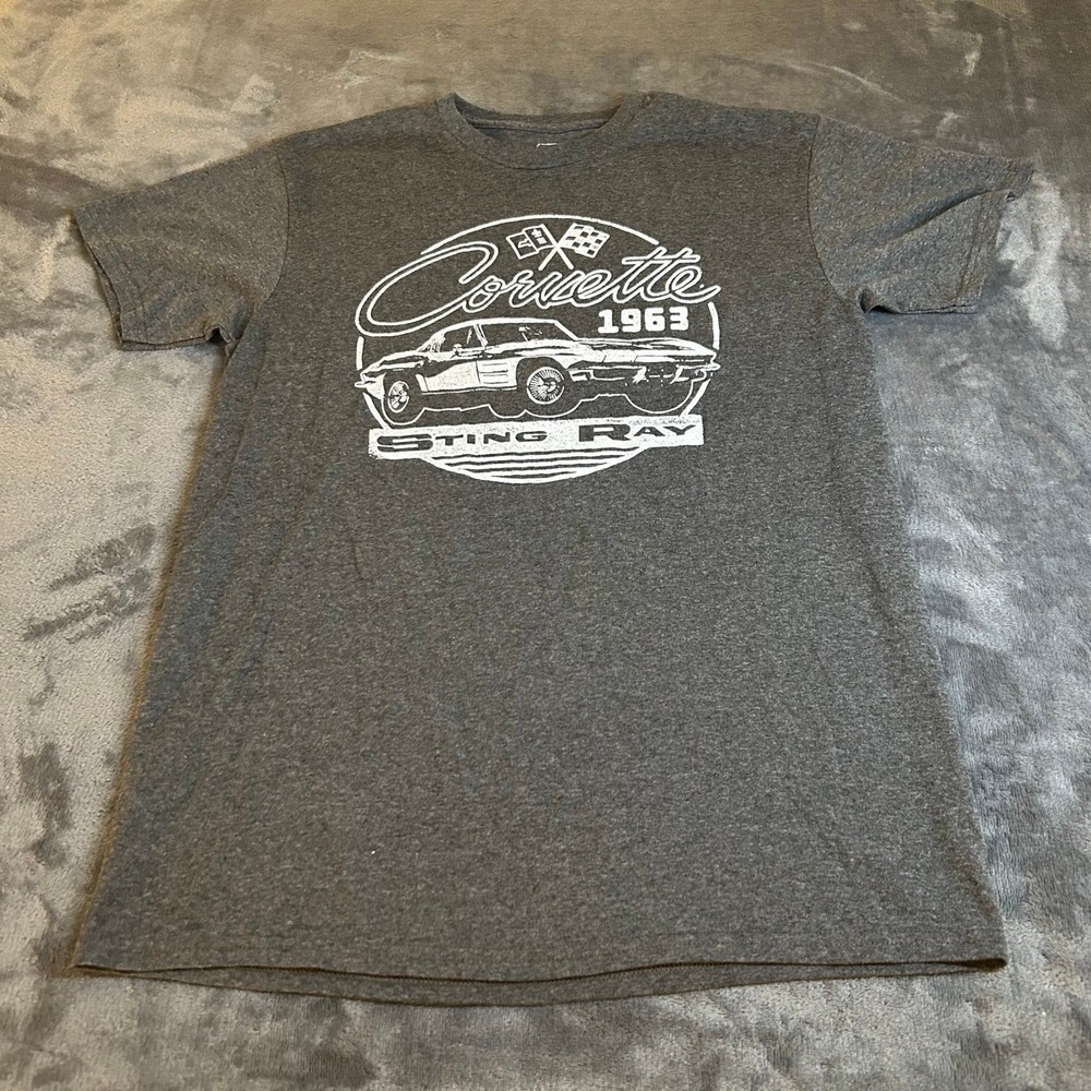 Hybrid Corvette 1963 Sting Ray T Shirt Mens Medium Gray Graphic Tee